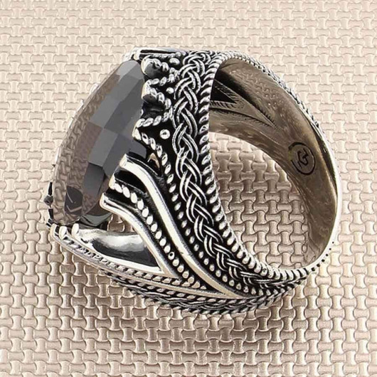 Knot Model Facet Cut Black Zircon Stone Sterling Silver Men's Ring