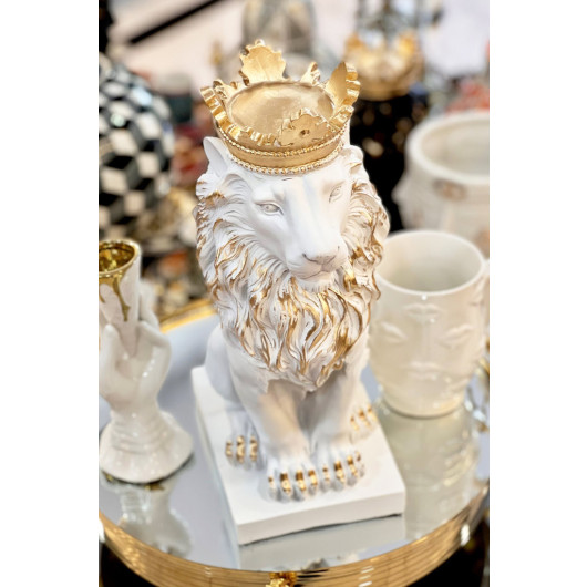 White Gold Lion Figure Trinket