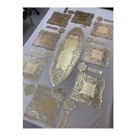 Table Runner Dinner Set 8 Persons Set Gold