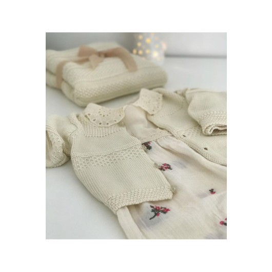 Newborn Baby Gift Box Hand Knitted Sweater 0 12 Months