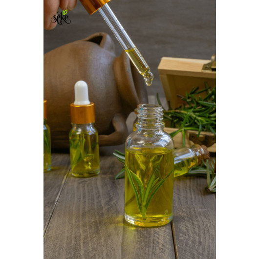 Cold Pressed Rosemary Oil Glass Bottle With Dropper 10 Ml