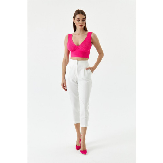 Carrot Fit White Women's Trousers