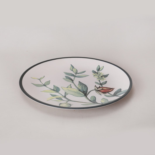 Serving Dishes In Flower Garden Shapes