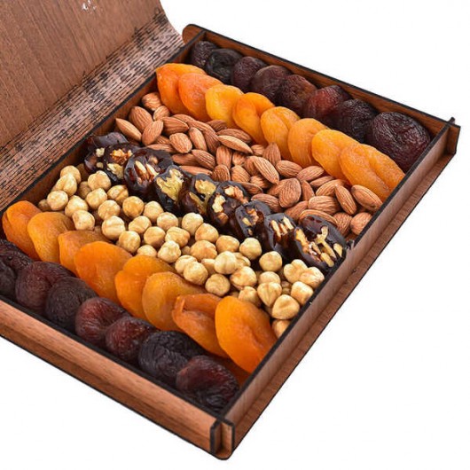Gift Box Containing Mixed Dried Fruits