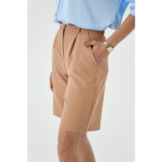 Pleated Bermuda Light Brown Women's Shorts