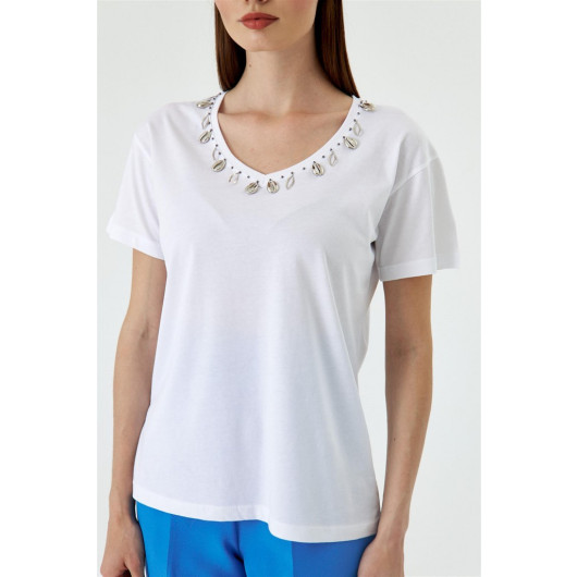 Stone Detailed Short Sleeve White Women's T-Shirt
