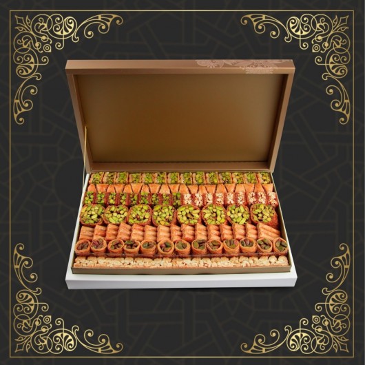Mixed Baklava With Cashews And Pistachios From Zaytouna Sweets 750 G
