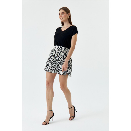 Zebra Patterned Black And White Short Skirt