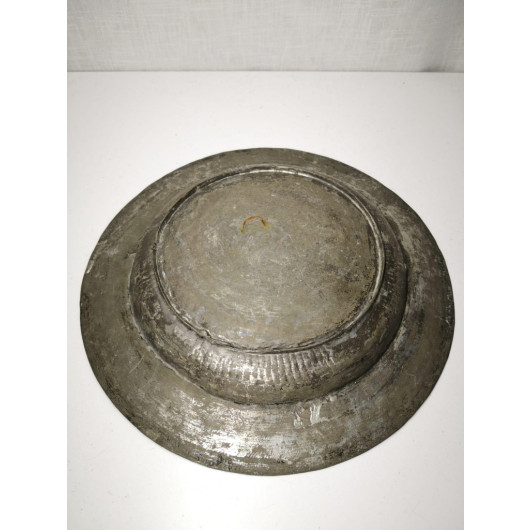 Copper Plate / Dish In The Shape Of An Ancient Heritage / Copper Antique
