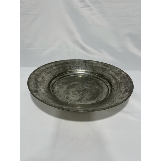 A Dish With A Concave Inside For Serving Rice Or Kebab, Made Of Copper, In The Form Of An Old Heritage Style, With A Hand-Made