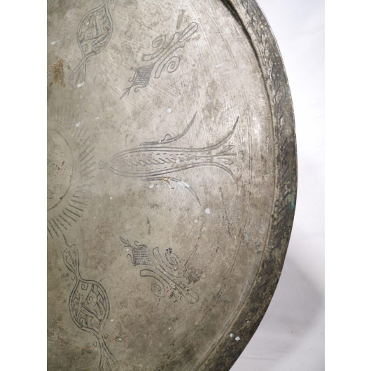 Tray / Copper Plate Decorated In The Form Of Ancient Heritage / Antique Decorated By Hand