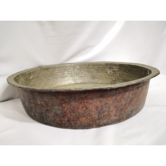 Ancient Hand-Baged Copper Molassa Basin Aoa