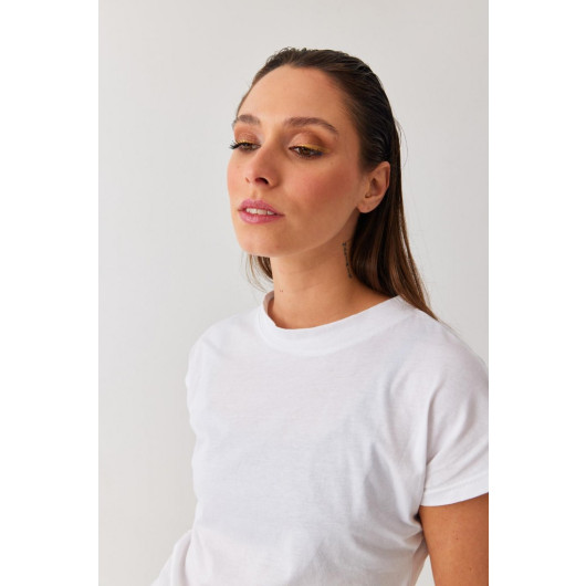 Women's Plain White Straight Collar Basic Knitted T-Shirt