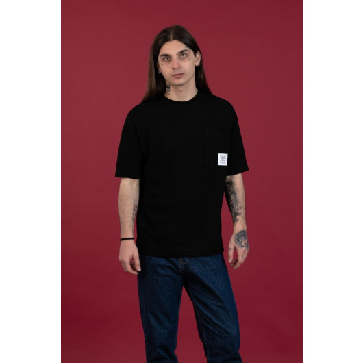 Oversized Men's T-Shirt With Striped Pockets