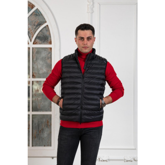 Men's Quilted Vest With Slimfit Steel Collar Zipper Closure