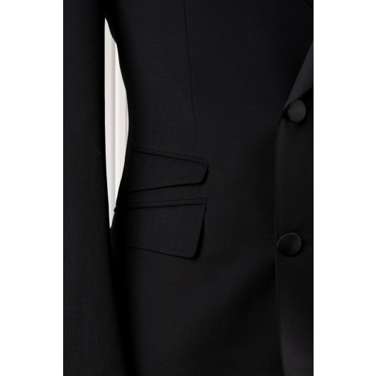 Torres Shipped Suit Suit