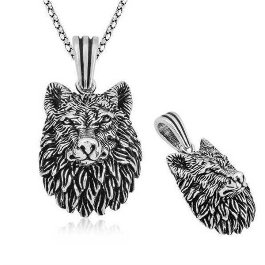 Men Silver Necklace With Wolf Head Design