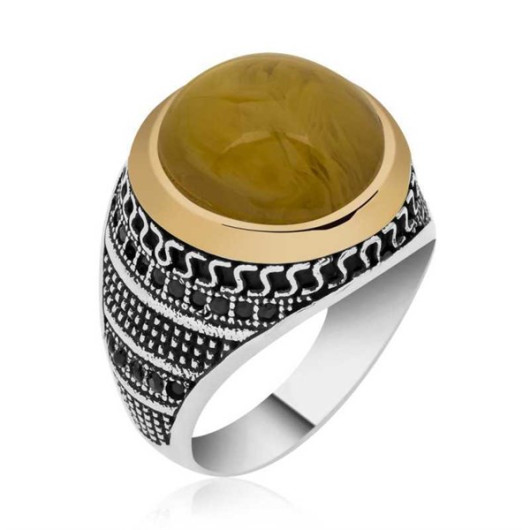 Men's Silver Ring With Tight Amber Stone