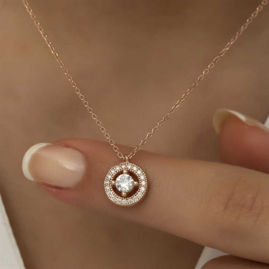 Pb Minimal Round Solitaire Silver Women's Necklace