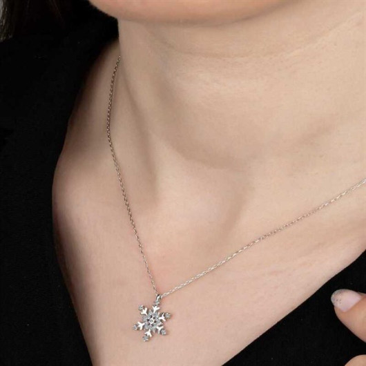 Pb Swarovski Stone Snowflake Silver Women's Necklace