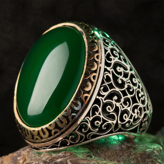 Symmetrical Patterned Big Green Agate Stone Sterling Silver Men's Ring