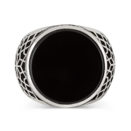 925 Silver Men's Ring With A Round Black Onyx Stone