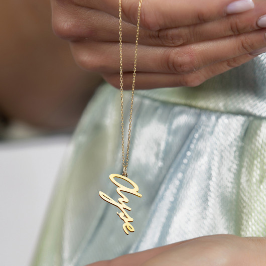 Vertical Design Personalized Name Written Gold Color Silver Women Necklace