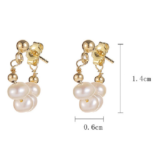 Gold Plated Women Pearl Earring On Metal Alloy