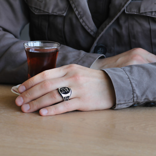 Three Crescent Embroidered Grey Wolf Motif 925 Sterling Silver Men Ring