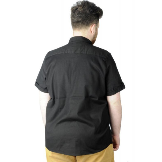 قميص للرجال مقاس كبير بطبعة لون أسود