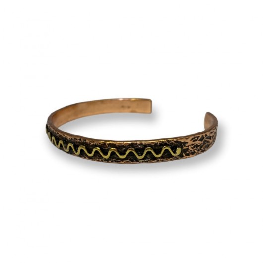 Brass Detailed Tree Bark Bracelet