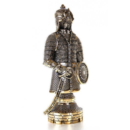 Ayetel Kursi Li Trinket Armor (Medium) Gold