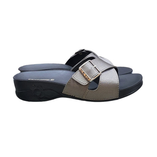 Buckled Shiny Mother Of Pearl Anatomical Women's Slippers
