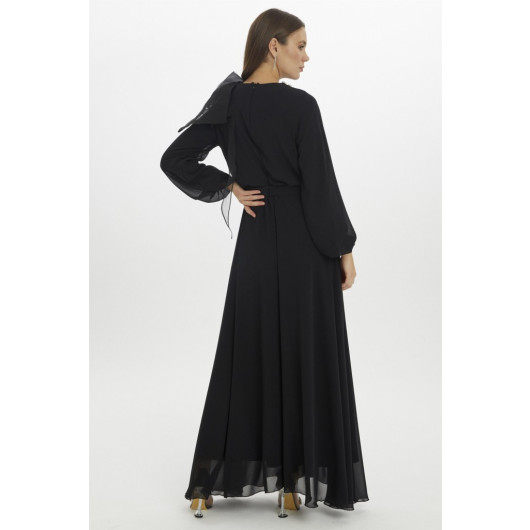 Stone Collar Bow Detailed Long Black Dress