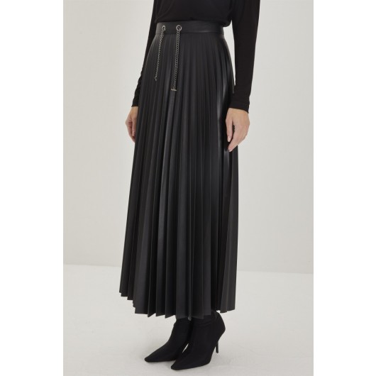 Waist Chain Detail Pleated Leather Black Skirt