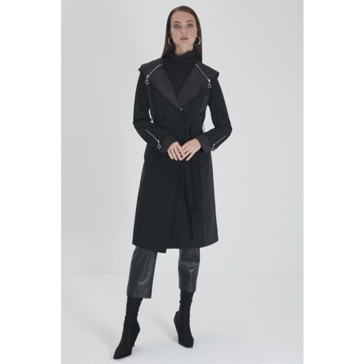 Wide Collar And Zipper Detailed Black Coat