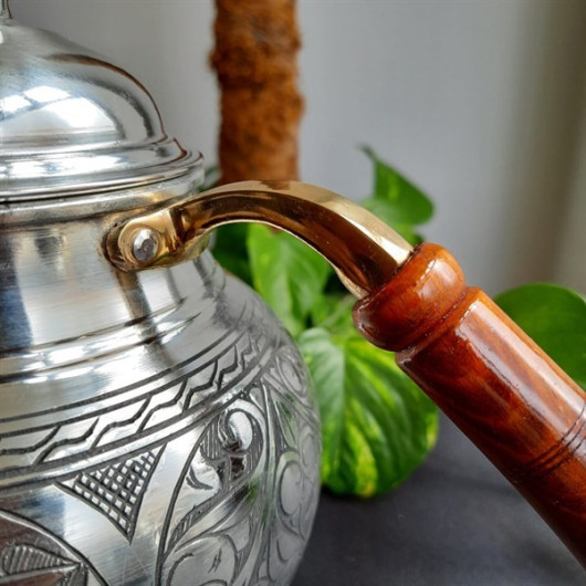 طقم اباريق شاي تركي من النحاس السميك المتكتل بتصميم اثري