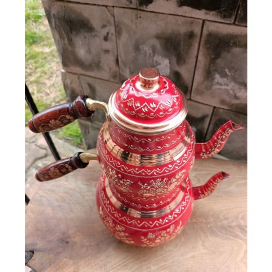 مجموعة إبريق شاي نحاسي بنقش زهور وبطلاء سيراميكي أحمر