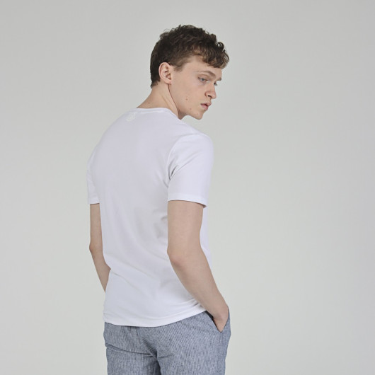 Men's Daily Embroidered V-Neck T-Shirt - White