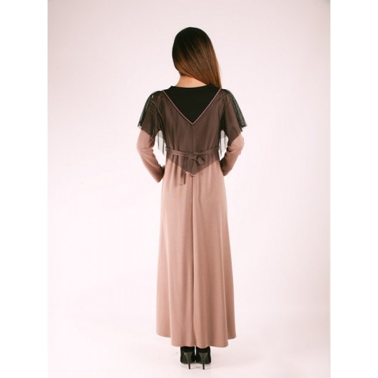 Maternity Dress With Shoulders Decorated With Tulle