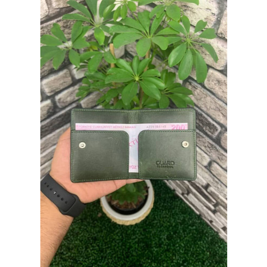 Guard Antique Green Design Leather Card Holder