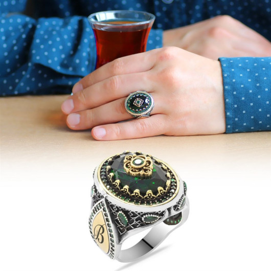 خاتم من الفضة عيار 925 بتصميم توليب وبكتابة اسم من حجر الزركون لون اخضر