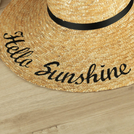قبعة نسائية صيفية موديل مرسوم عليها Hello Sunshine