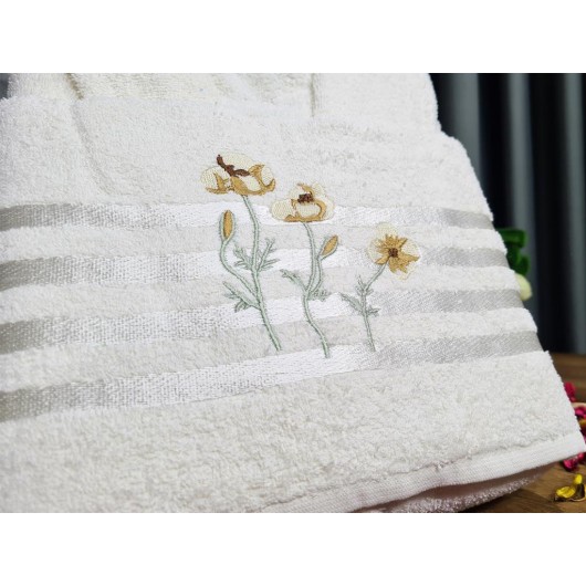 Çiçek Women's Bathrobe/Robe Set, Cream Color