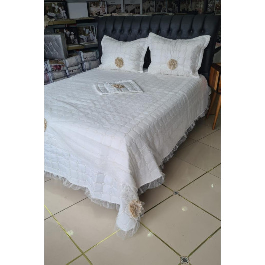 Elegant Double Bedspread Set Cream