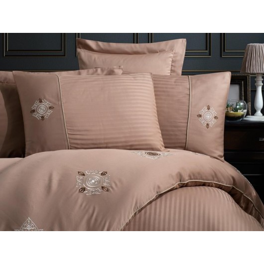 Zeugma Double Duvet Cover Set, Elegant, Embroidered In Light Brown Color, Made Of Cotton Satin