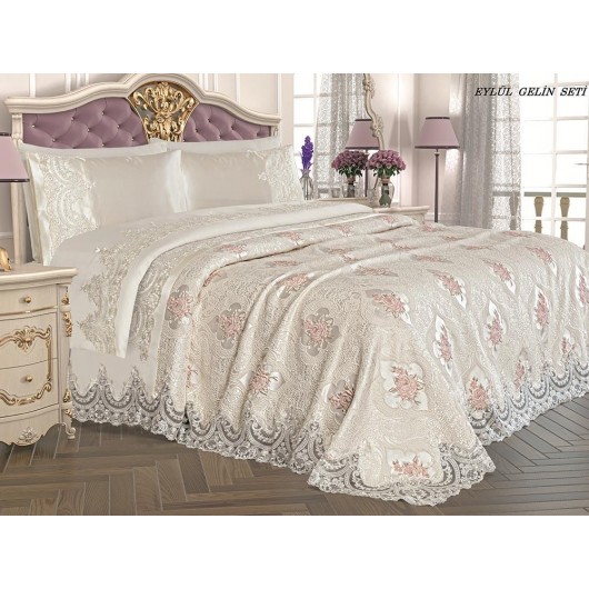 طقم السرير للعرائس من قماش الجبر الفرنسي لون كريمي