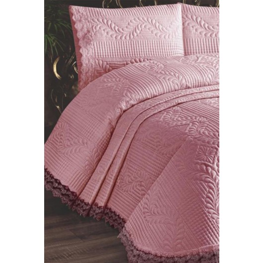 Lace Quilted Double Bedspread In Limena Powder/Light Pink