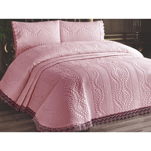 Lace Quilted Double Bedspread In Limena Powder/Light Pink