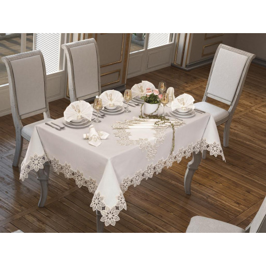 غطاء طاولة مزين بزهور البابتيا طقم مكون من 26 قطعة لون كريمي